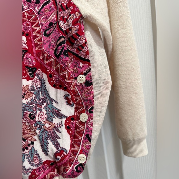 Anthropologie Woman’s Tiny Paisley Cropped Red and Cream Patterned Sweater in S - Picture 6 of 9